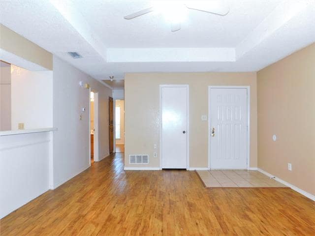 Photo - 8835 Camfield Wy