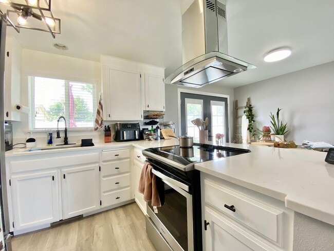 Photo - 3 Bedroom Home in West Valley