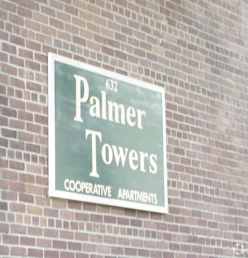 Photo - Palmer Towers
