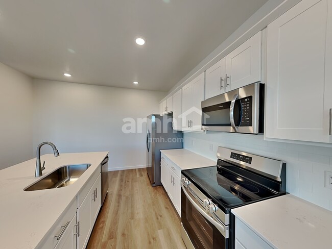 Photo - 26132 E Calhoun Pl