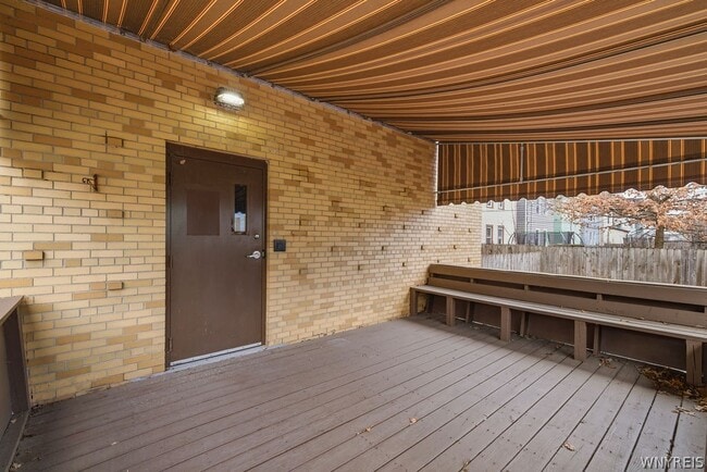 Photo - 57 St Johns Parkside