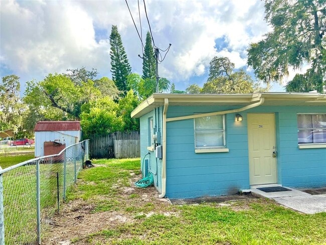 Photo - 6431 Old Main St