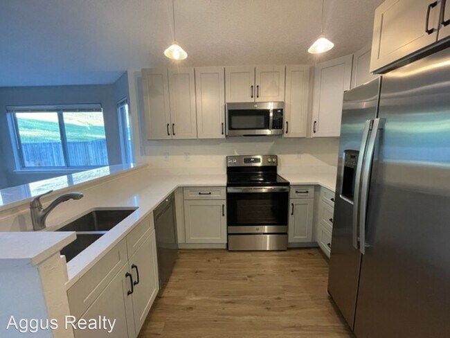 Photo - 5 br, 4 bath House - 6928 S Dover Way