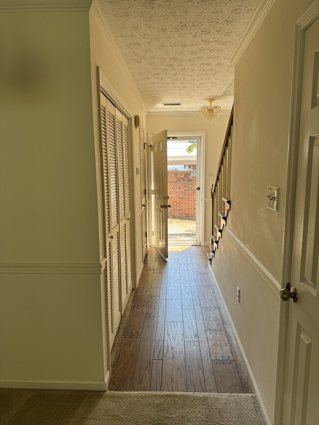 Photo - 1276 Konnarock Rd