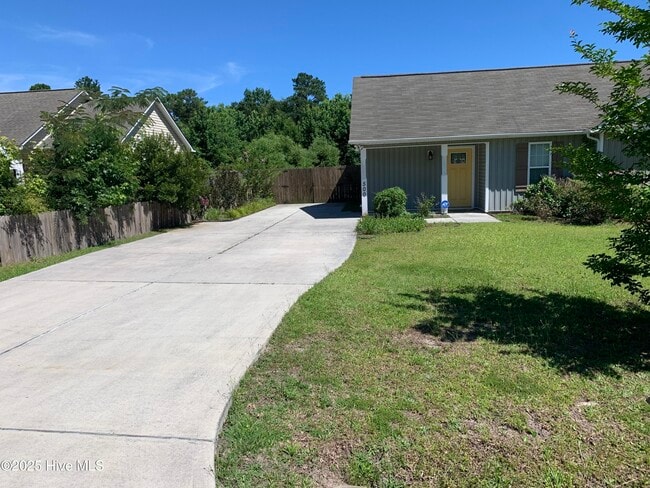 Photo - 500 N Dyson St