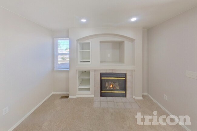 5315 Belle Star Dr