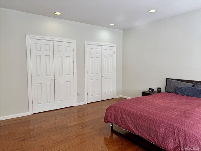 Photo - 38 Manorhaven Blvd Unit 38