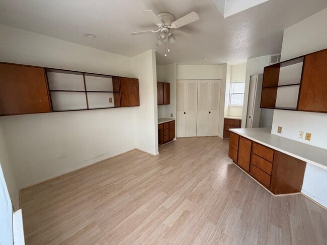 Building Photo - 7901 Cambridge St Unit 31