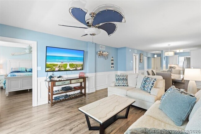 Photo - 1161 Hillsboro Mile Unit 306