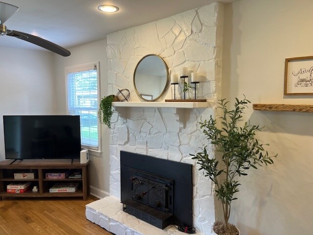 Photo - 2015 Stanford Dr SW