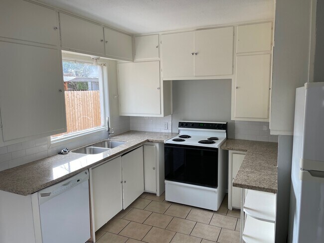 Photo - 2607 27th St