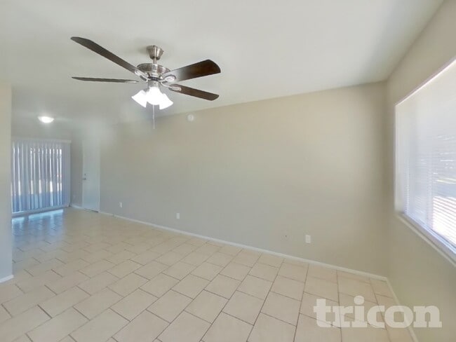 Photo - 10921 W Turney Ave