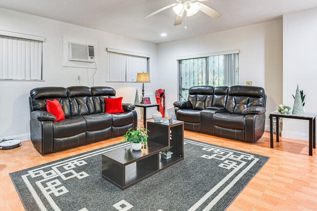 Photo - 3960 NW 189th Terrace Unidad ID1307498P