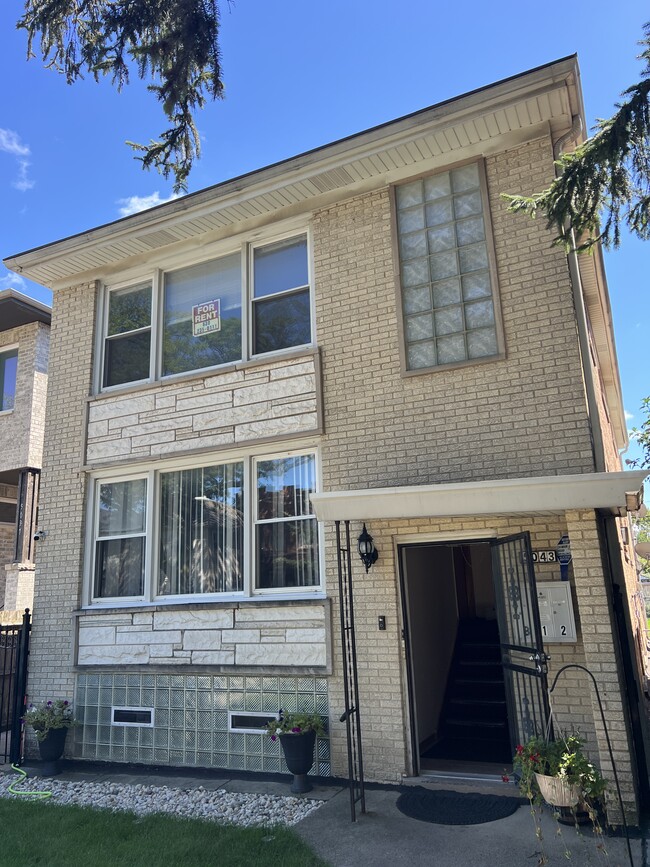 Photo - 5043 W Cornelia Ave Unidad 2