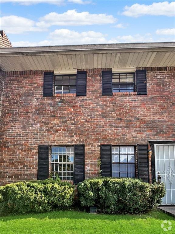 Building Photo - 6354 Shannon Pkwy Unit Apt 32D