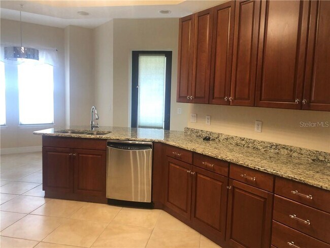 Photo - 98 Vivante Blvd Unit 417