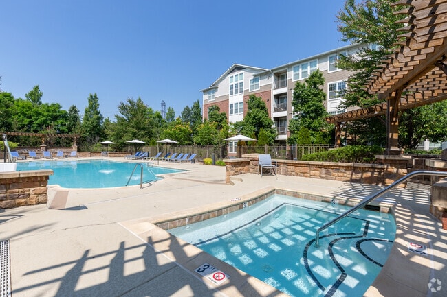 Building Photo - The Enclave at Potomac Club Rental