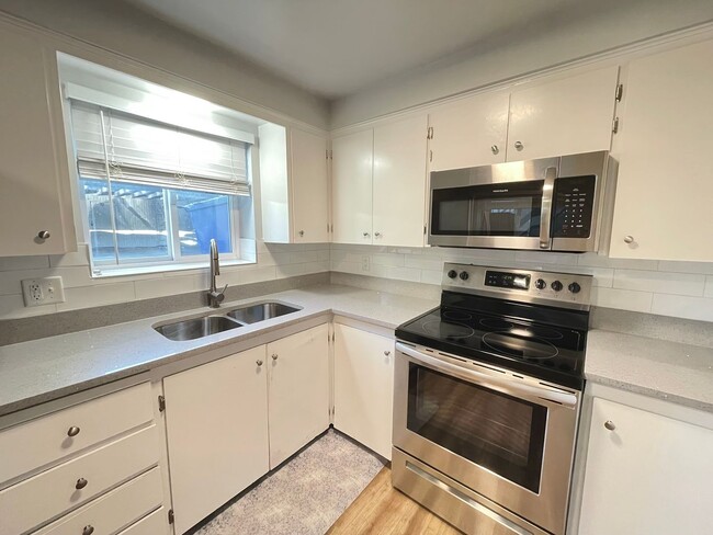 Photo - 1-Bedroom Condo in Salt Lake City – Available February 1st! Unit B