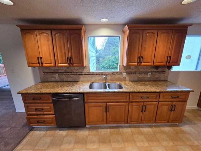 Photo - 2136 N 187th St