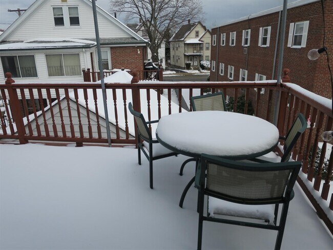 Photo - 10 Windsor Rd Unit 2