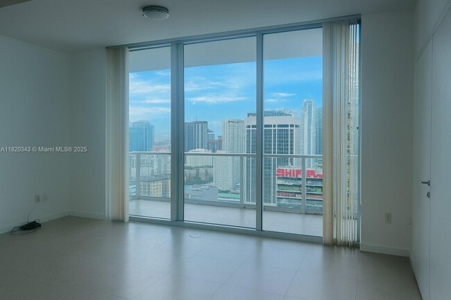 Photo - 300 S Biscayne Blvd Unit T-2803