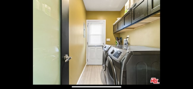 Photo - 10915 Ayres Ave Unidad 10915 Ayres Ave