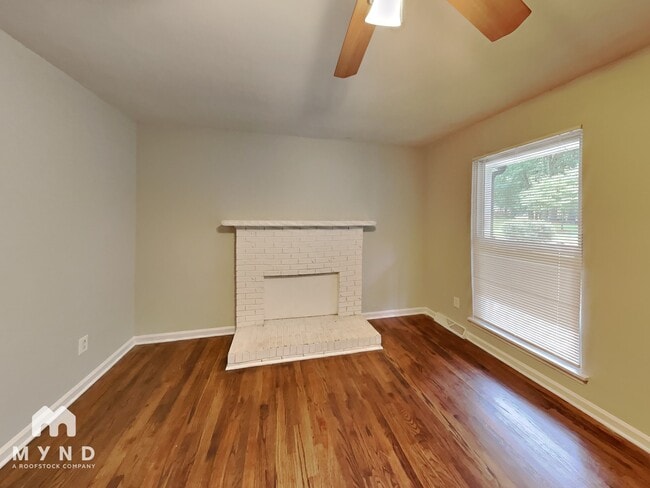 Photo - 7219 Lancashire Dr