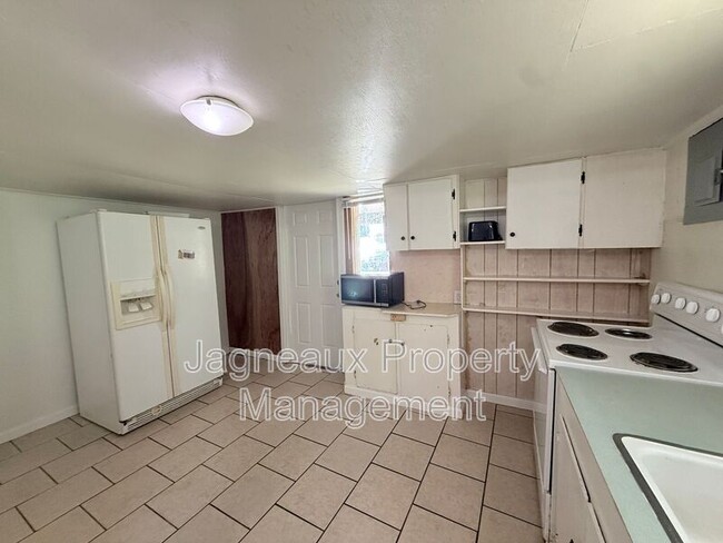 Photo - 106 Fontenot Rd