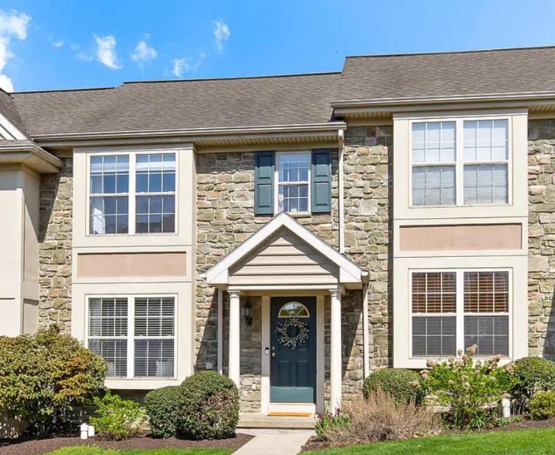 Photo - 622 Royal View Dr Townhome