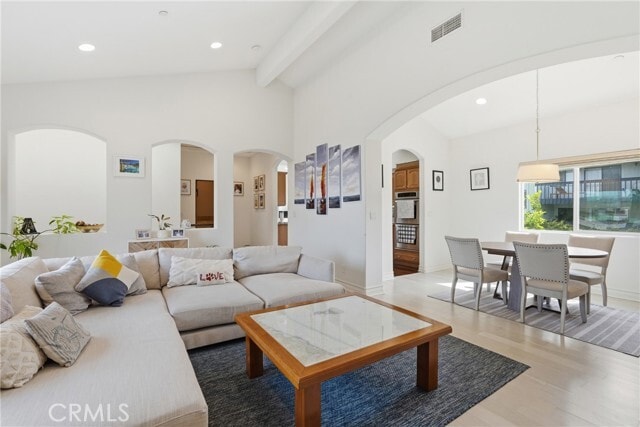 Building Photo - 2111 Carnegie Ln