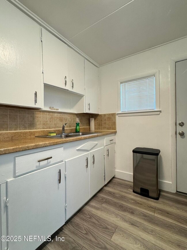 Photo - 1504 Winthrop St