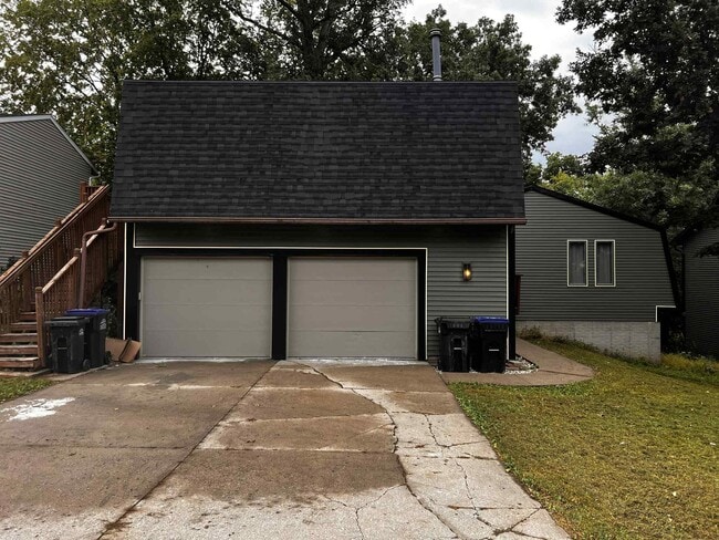 Photo - 1421 Eastview Dr
