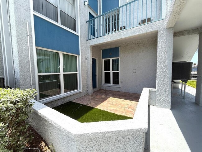 201 Medallion Blvd Unidad D