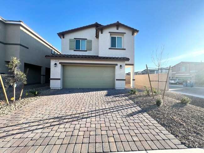 Photo - 2625 Dahlia Fls Ave