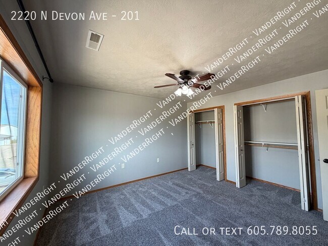 2220 Devon Ave Unidad 201
