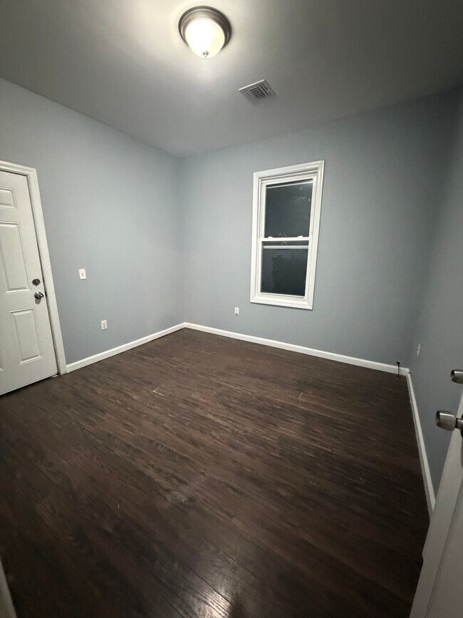 302 Halsted St Unidad 6