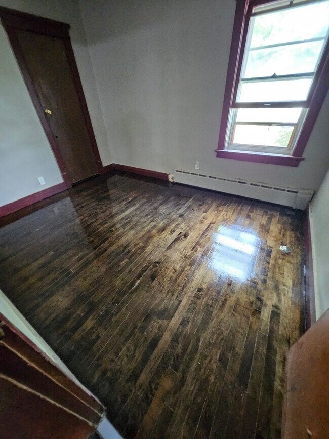 Photo - 2902-2904 N 40th st Unit 2902 N 40th st lower