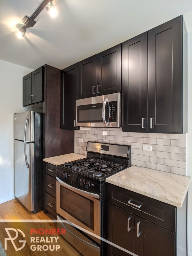 Photo - 2203 W Eastwood Ave Unit 2207-1S