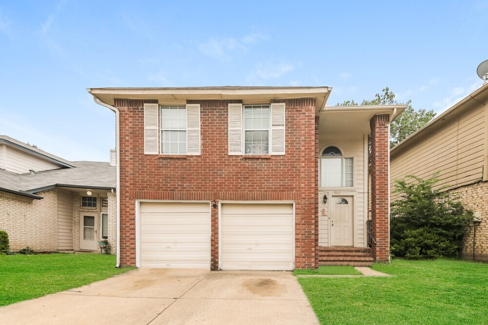 Photo - 5112 Wedgewood Dr House