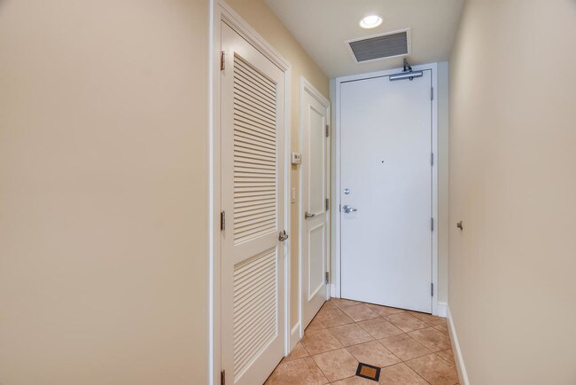 Photo - 101 Eola Condominiums