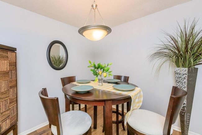 Photo - Riverview North