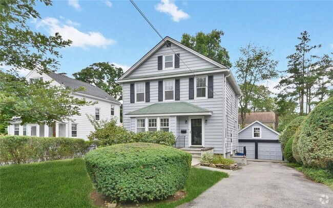 Building Photo - 63 Elm Ave Rental