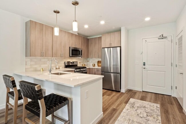 Photo - The Park at Woodbridge Station