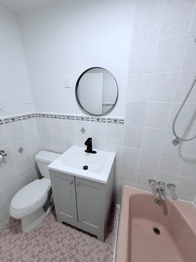 Photo - 75 Mount Prospect Ave Unit 2