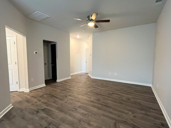 Photo - ~~ Cambridge Park in Mebane ~~