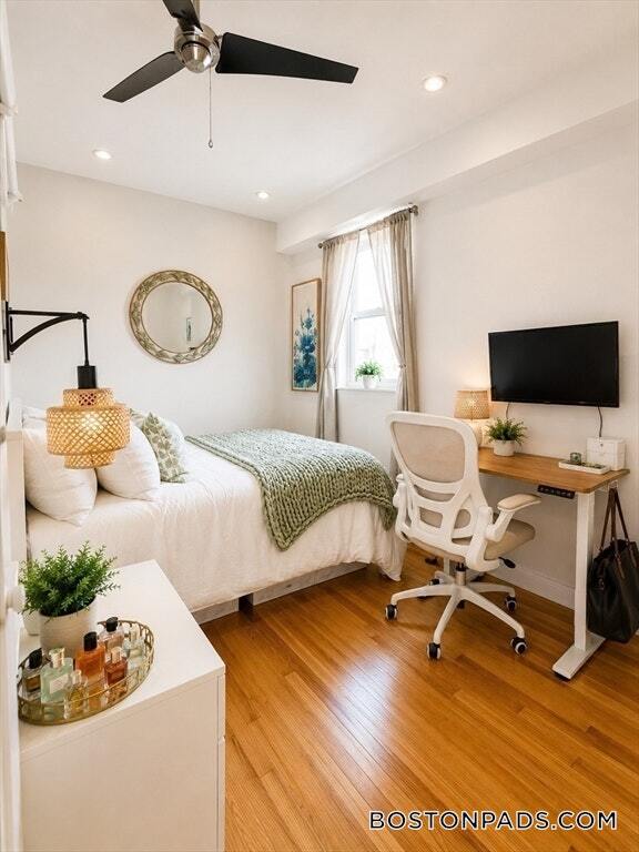 Photo - 12 Stoneholm St Unit 623