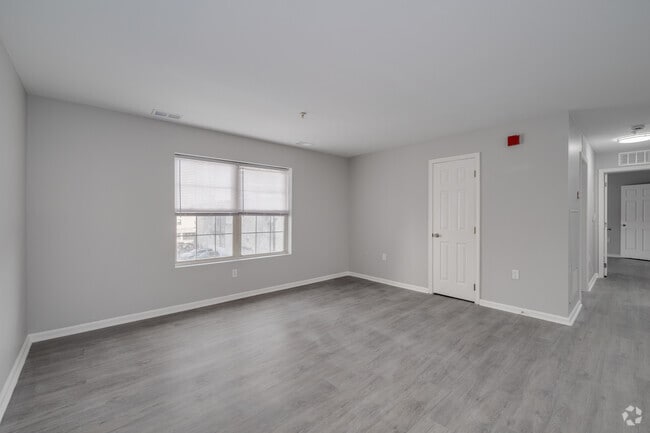 2BR, 1.5BA - 1,000SF - Living Room