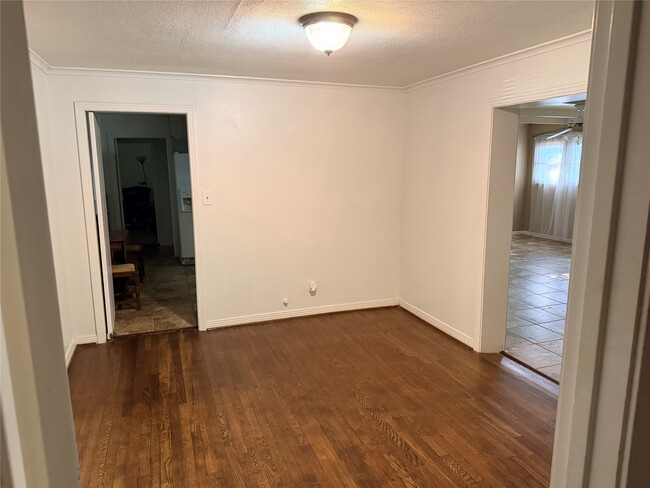 Photo - 1506 Smith St