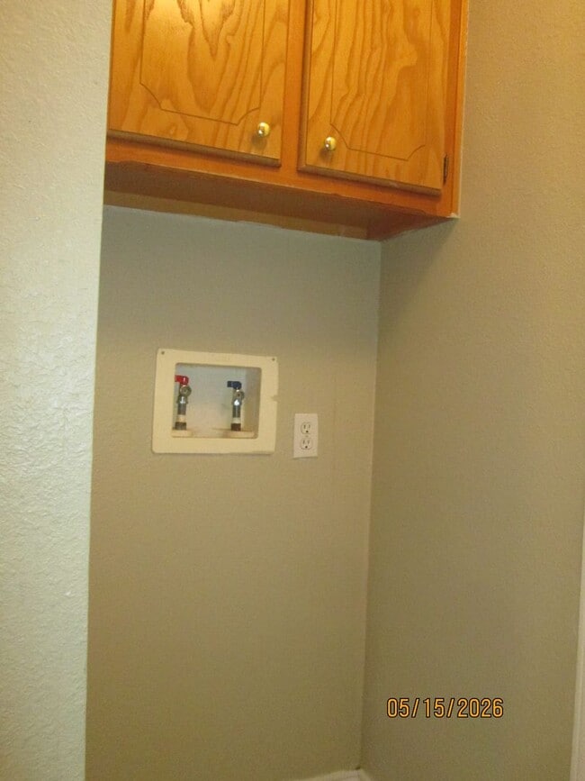 Photo - HOUSE - 3 Bedrooms, 2 Bath, 2 Car Garage