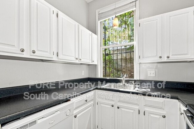 Photo - 75 Society St Unit 5